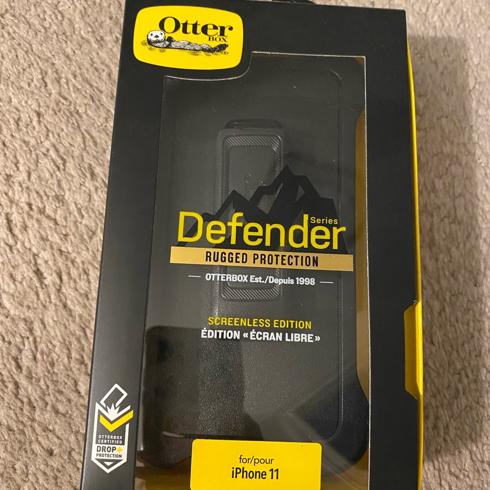 OtterBox Defender Series Screenless Edition Case for iPhone 11 - Black